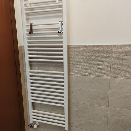 Da Adria Al Corvenale - Casa Vacanze Carrara - Villa Eksteriør billede