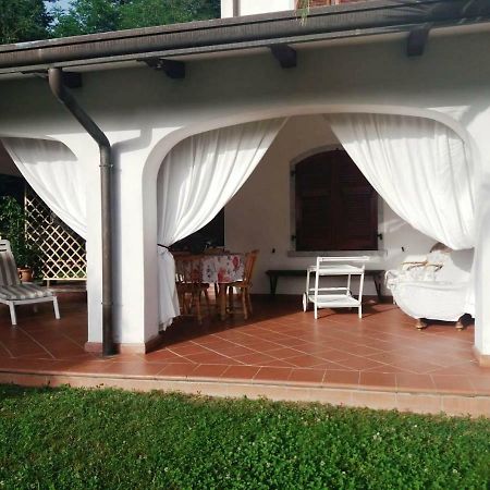 Da Adria Al Corvenale - Casa Vacanze Carrara - Villa Eksteriør billede
