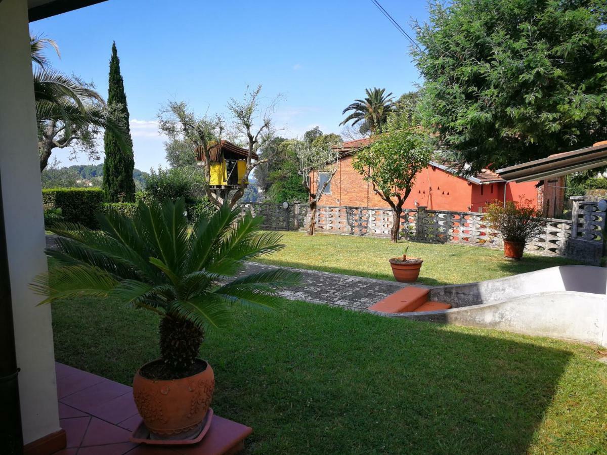 Da Adria Al Corvenale - Casa Vacanze Carrara - Villa Eksteriør billede