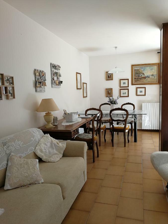 Da Adria Al Corvenale - Casa Vacanze Carrara - Villa Eksteriør billede