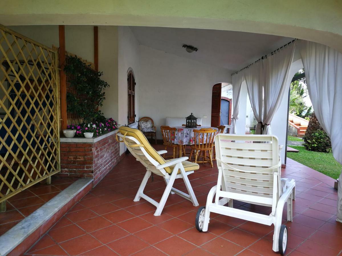 Da Adria Al Corvenale - Casa Vacanze Carrara - Villa Eksteriør billede